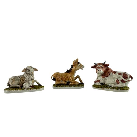 Vintage 13pc Bisque Nativity Figurine Set Creative Art Flowers Inc Christmas - Picture 11 of 12